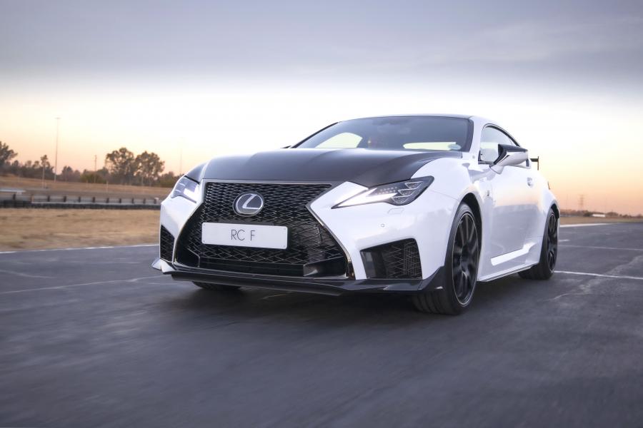  Lexus RC F Track Edition 2019 года  (ZA) (фото 4 из 22)